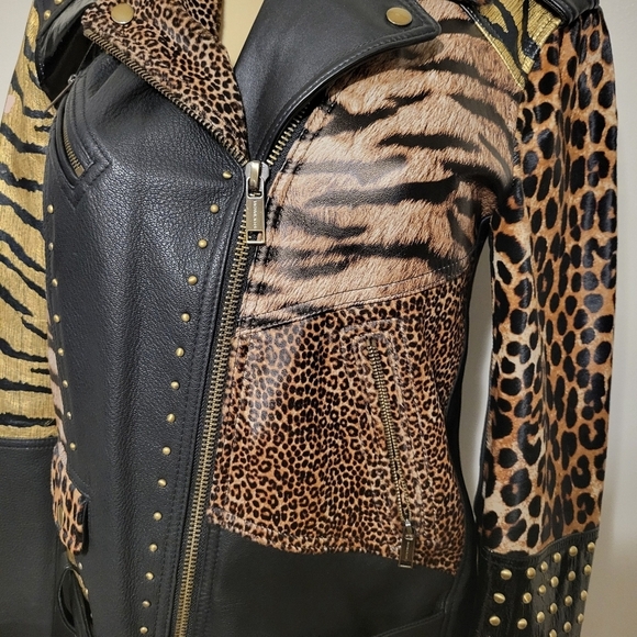Michael Kors Leather Belt Jacket Chettah Animal Print Fur Studded Biker Jacket - Picture 7 of 16